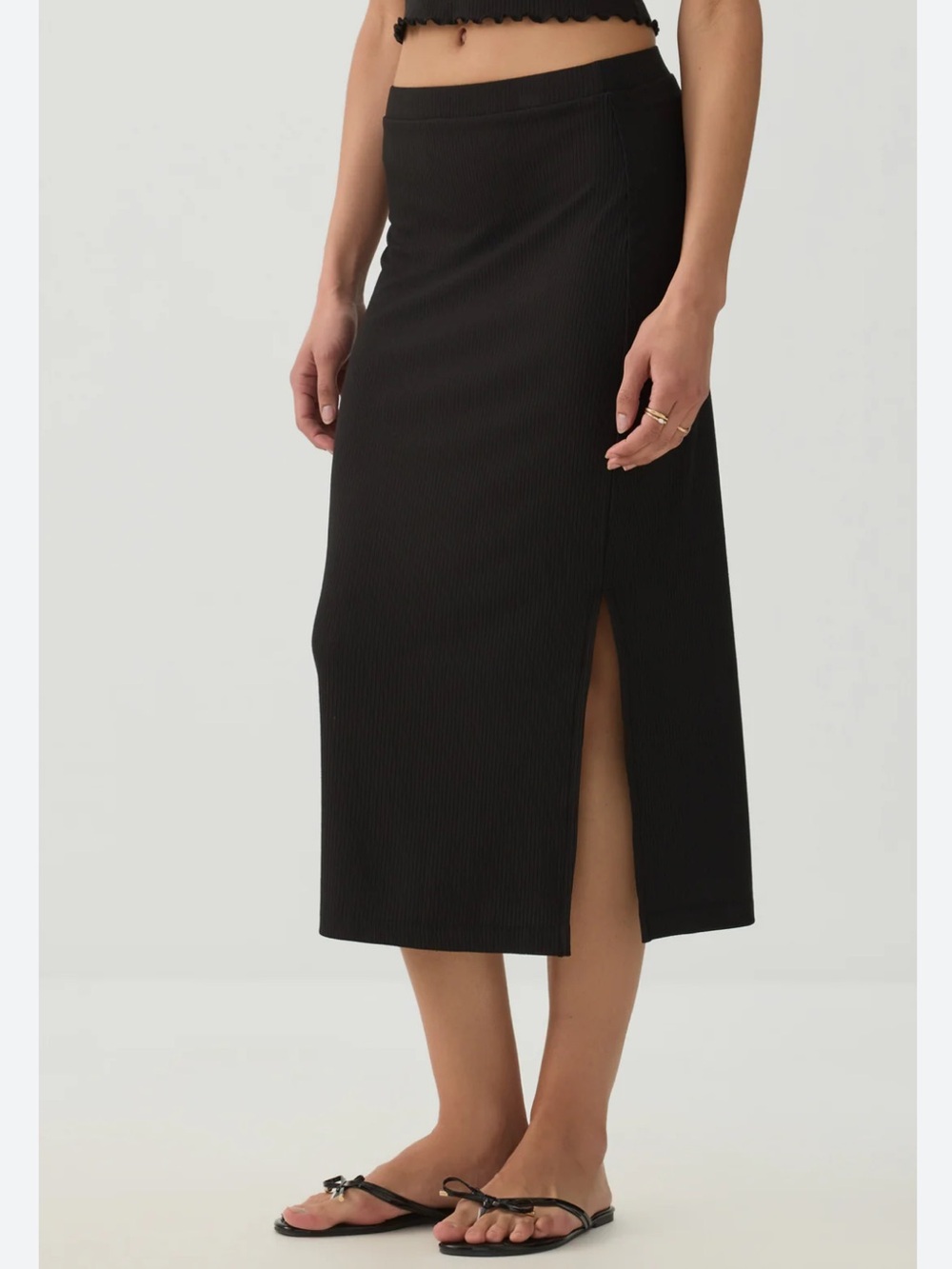 Ardene Black Ribbed Midi Skirt with Side Slit